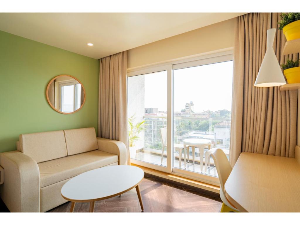 Bloom Hotel - Dona Paula Panadzsi Szoba fotó