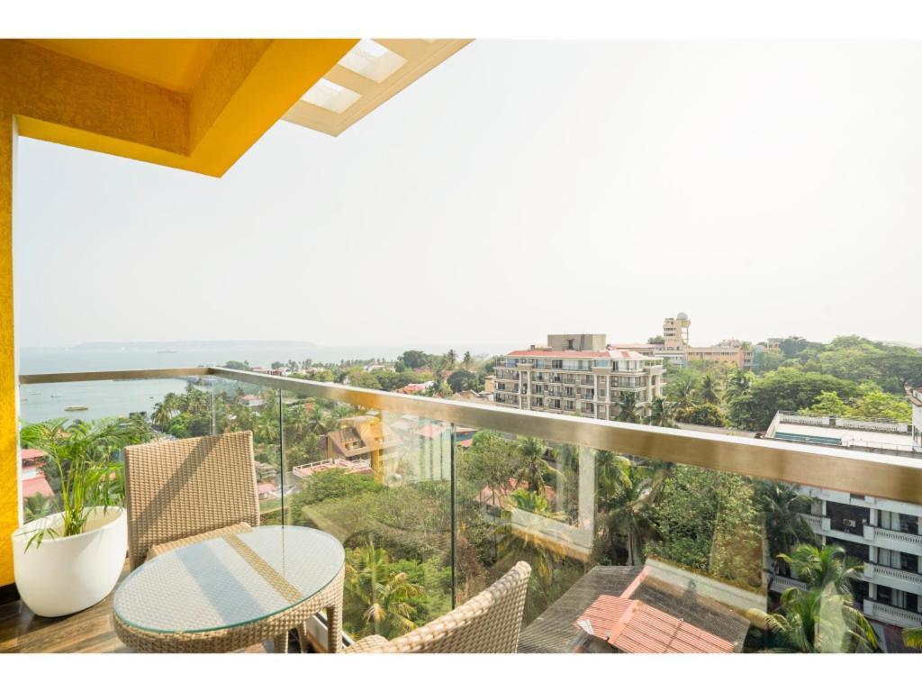 Bloom Hotel - Dona Paula Panadzsi Szoba fotó