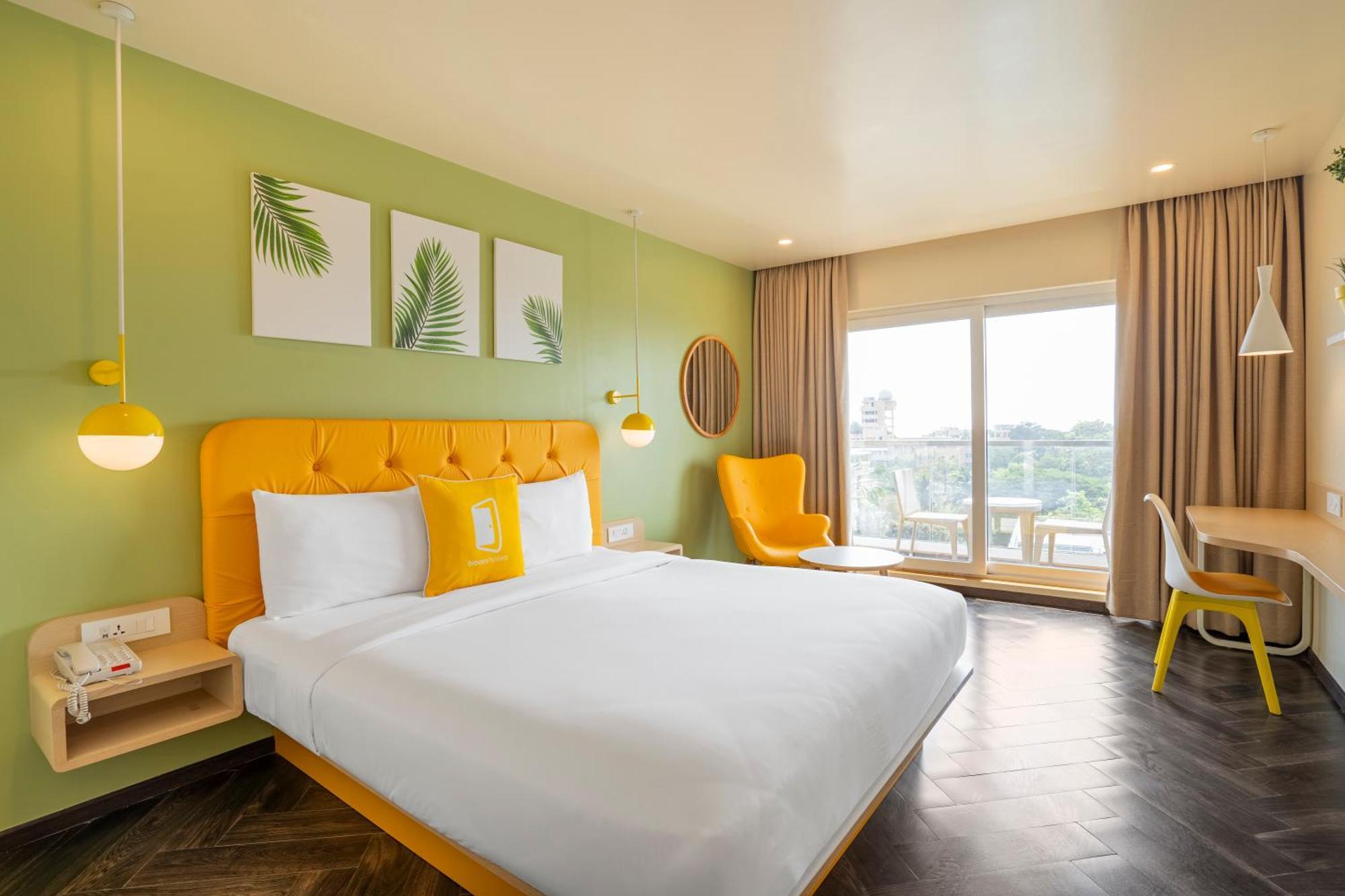 Bloom Hotel - Dona Paula Panadzsi Szoba fotó