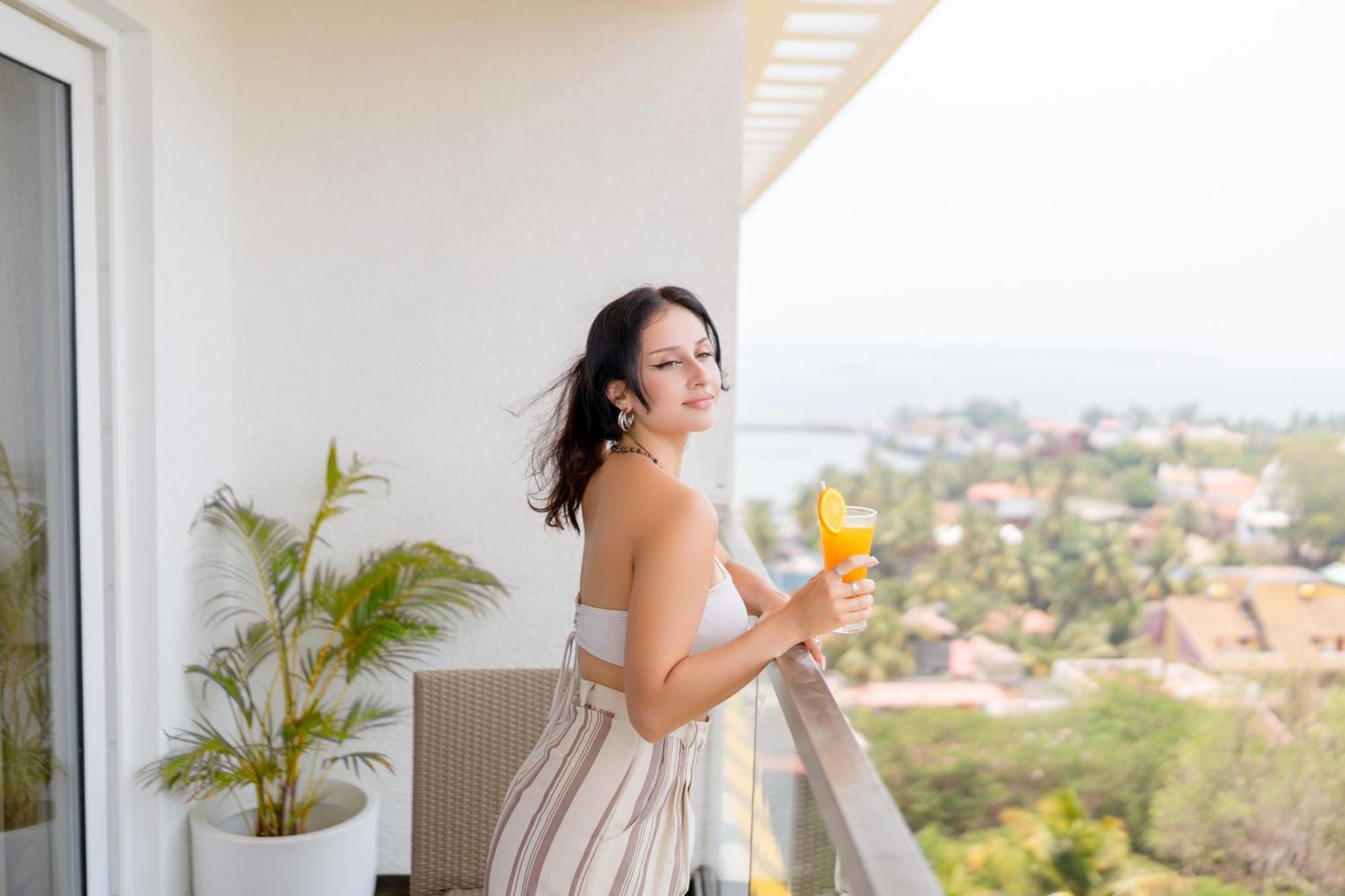 Bloom Hotel - Dona Paula Panadzsi Kültér fotó