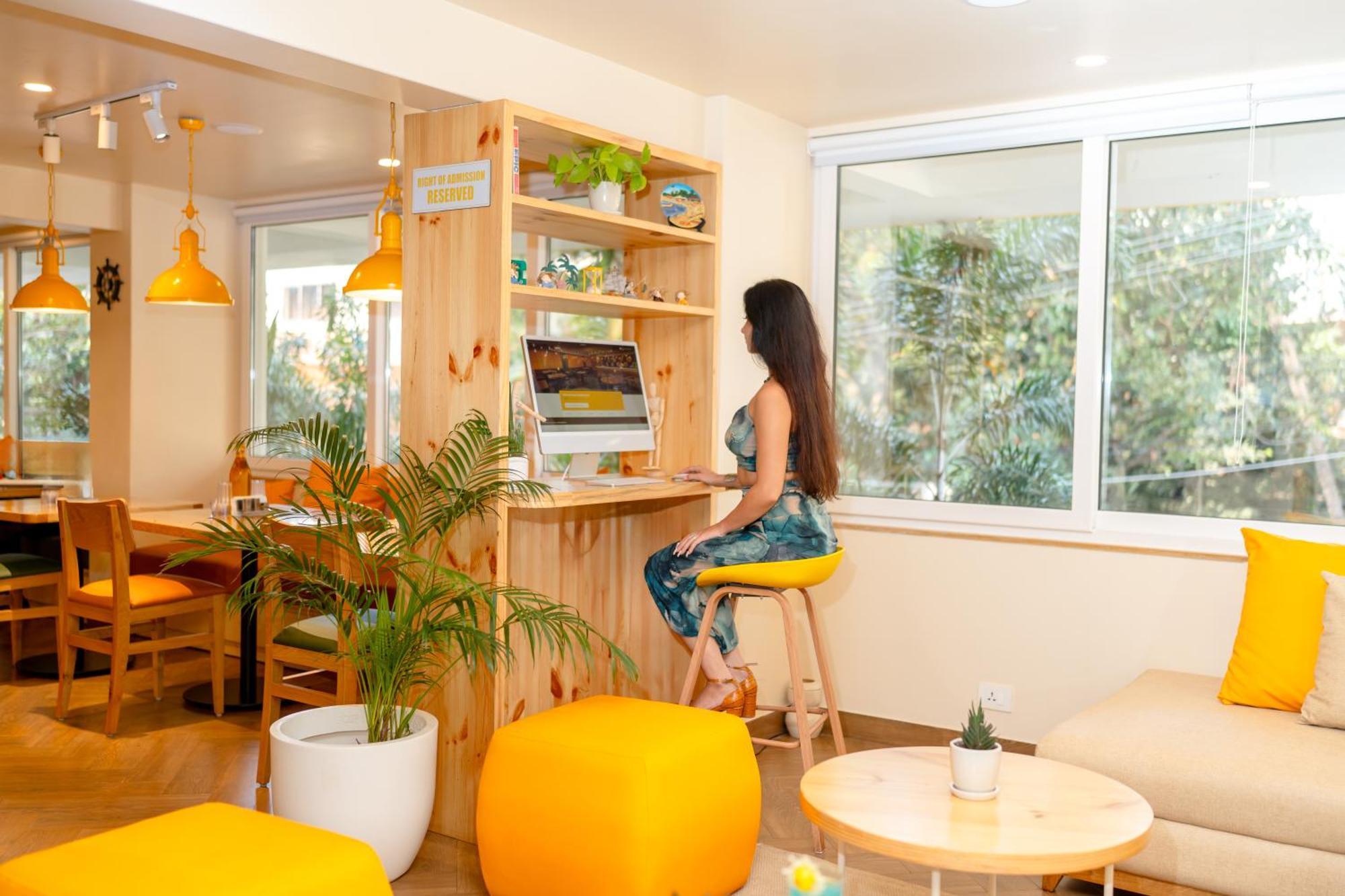 Bloom Hotel - Dona Paula Panadzsi Kültér fotó